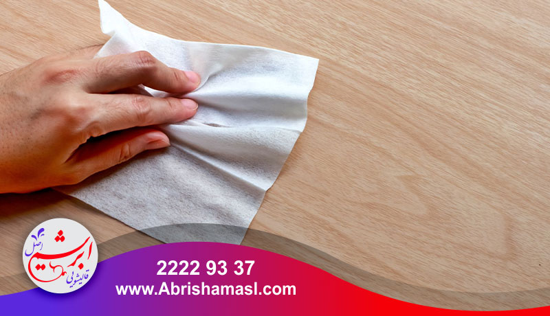مراحل پاک کردن لکه روغن از پارکت